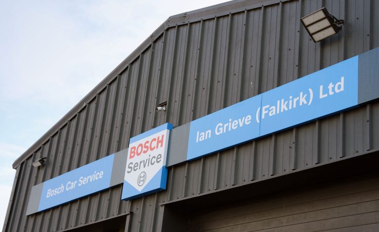 Car Servicing, Repairs & MOT at [garagename] in [locationfocus]